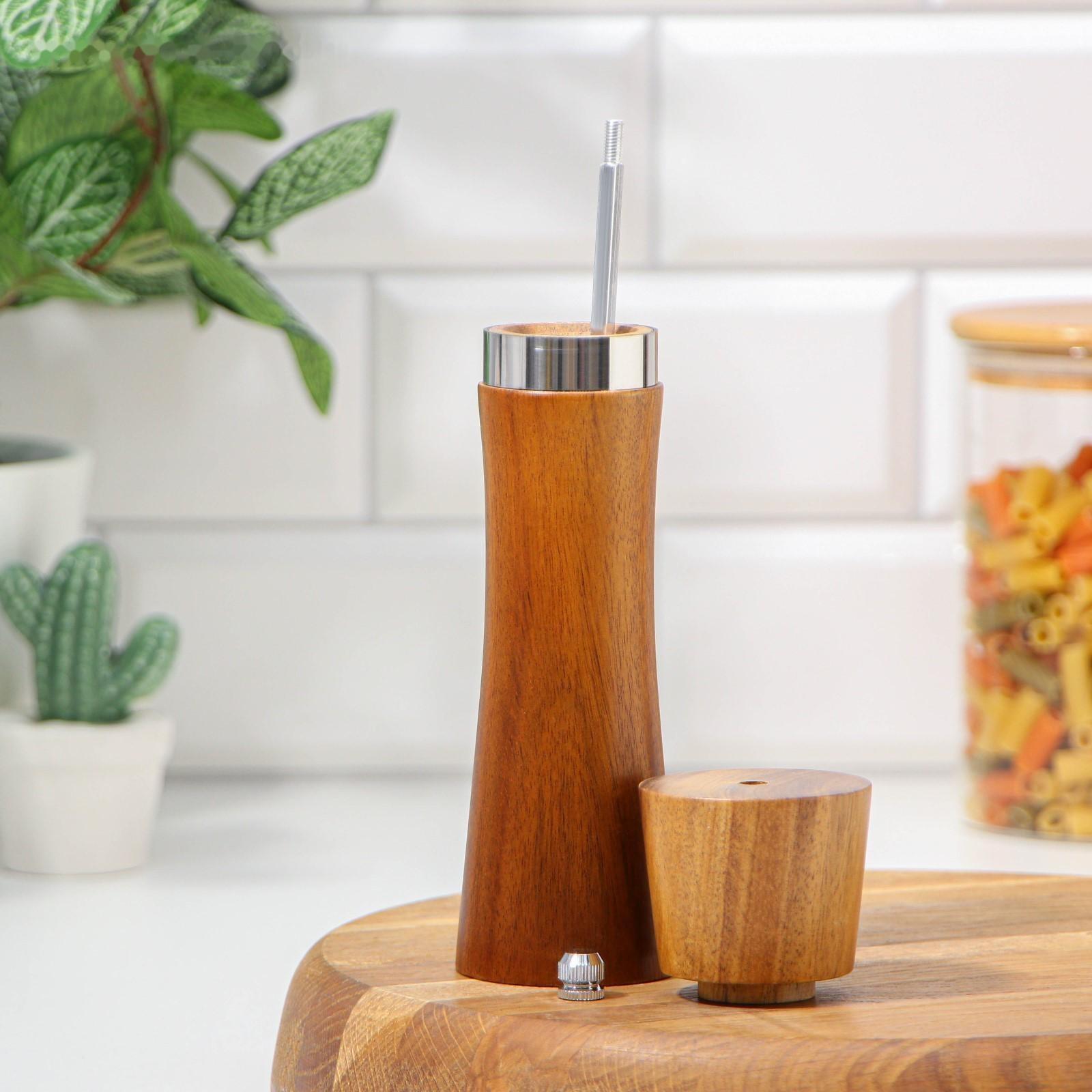 Мельница для специй Magistro Wooden, 5,5×21 см, керамический механизм