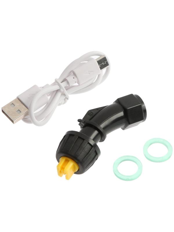 Опрыскиватель аккумуляторный ТУНДРА, 4 В, 2.4 Ач, Li-on, 0.8 л/мин, 2 насадки, шланг 3 м