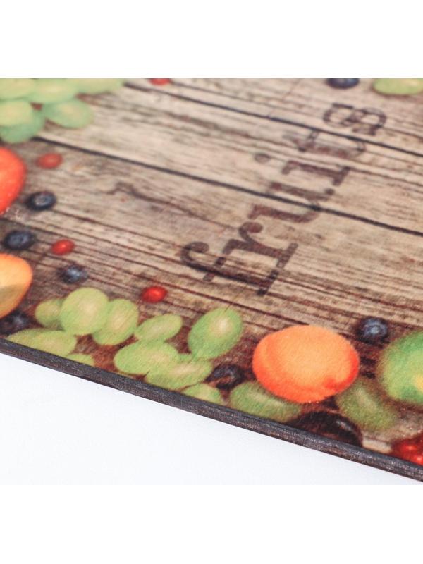 Набор деревянная разделочная доска и подставка под горячее с декором 