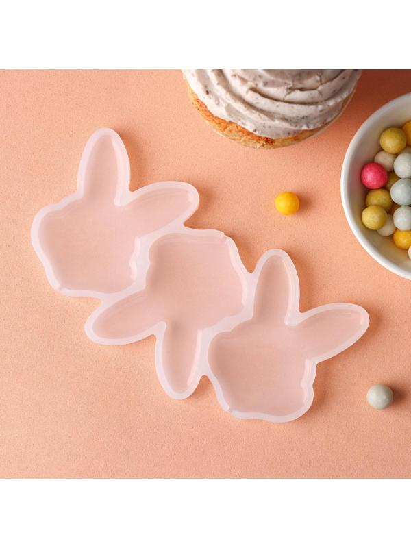 Форма для леденцов Доляна «Заяц»,13×7,5×0,7 см, 3 ячейки