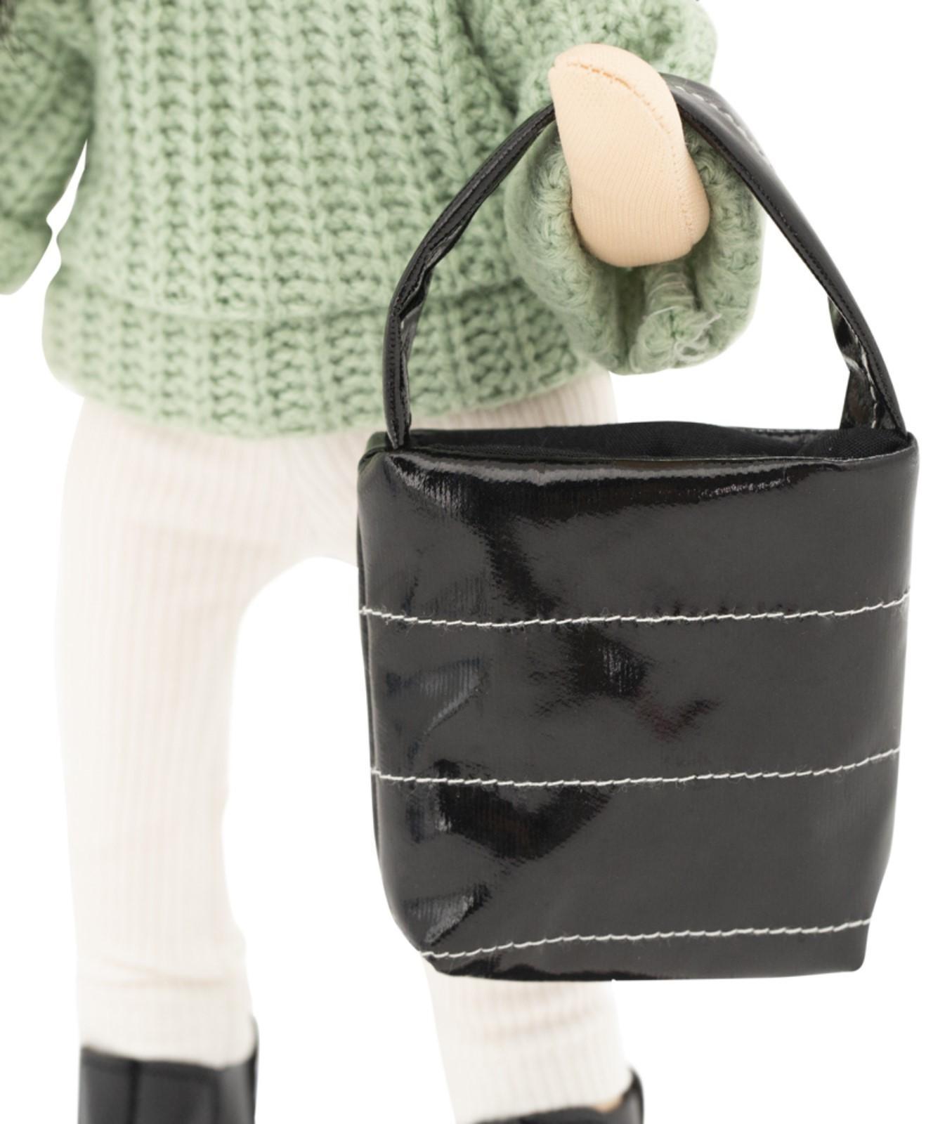 Мягкая кукла Lilu «В зеленом свитере», 32 см, серия: Весна