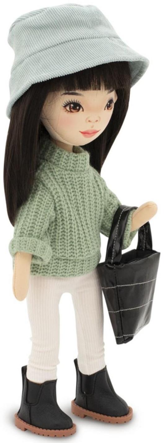 Мягкая кукла Lilu «В зеленом свитере», 32 см, серия: Весна
