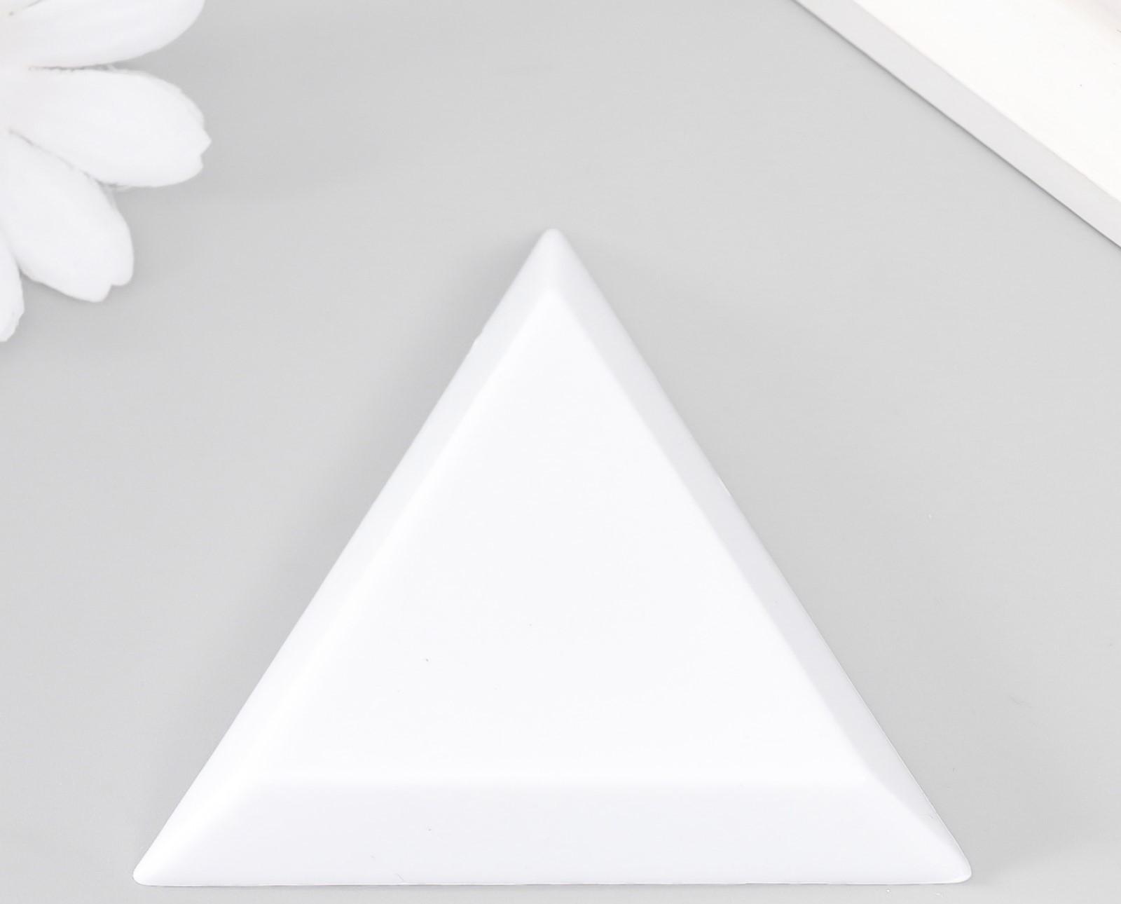 Ёмкость пластик для мелочей 