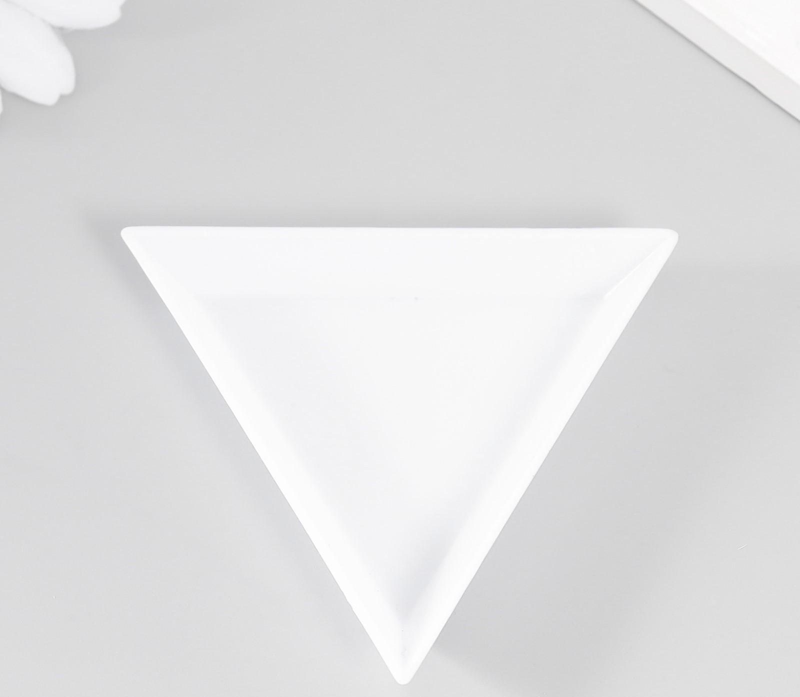 Ёмкость пластик для мелочей 