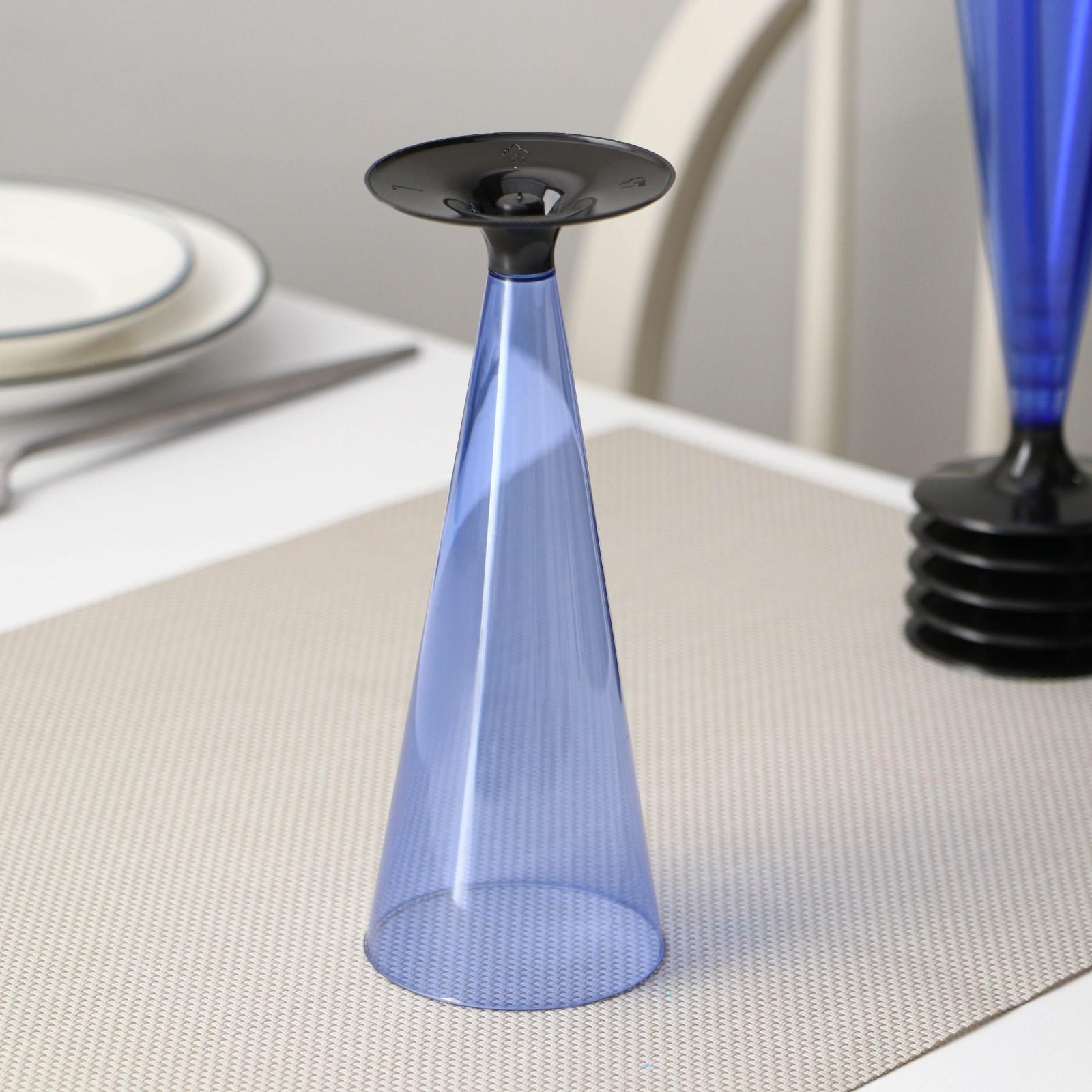 Фужер одноразовый «Конус», 150-180 мл, 6 шт в упаковке, цвет синий с чёрной ножкой