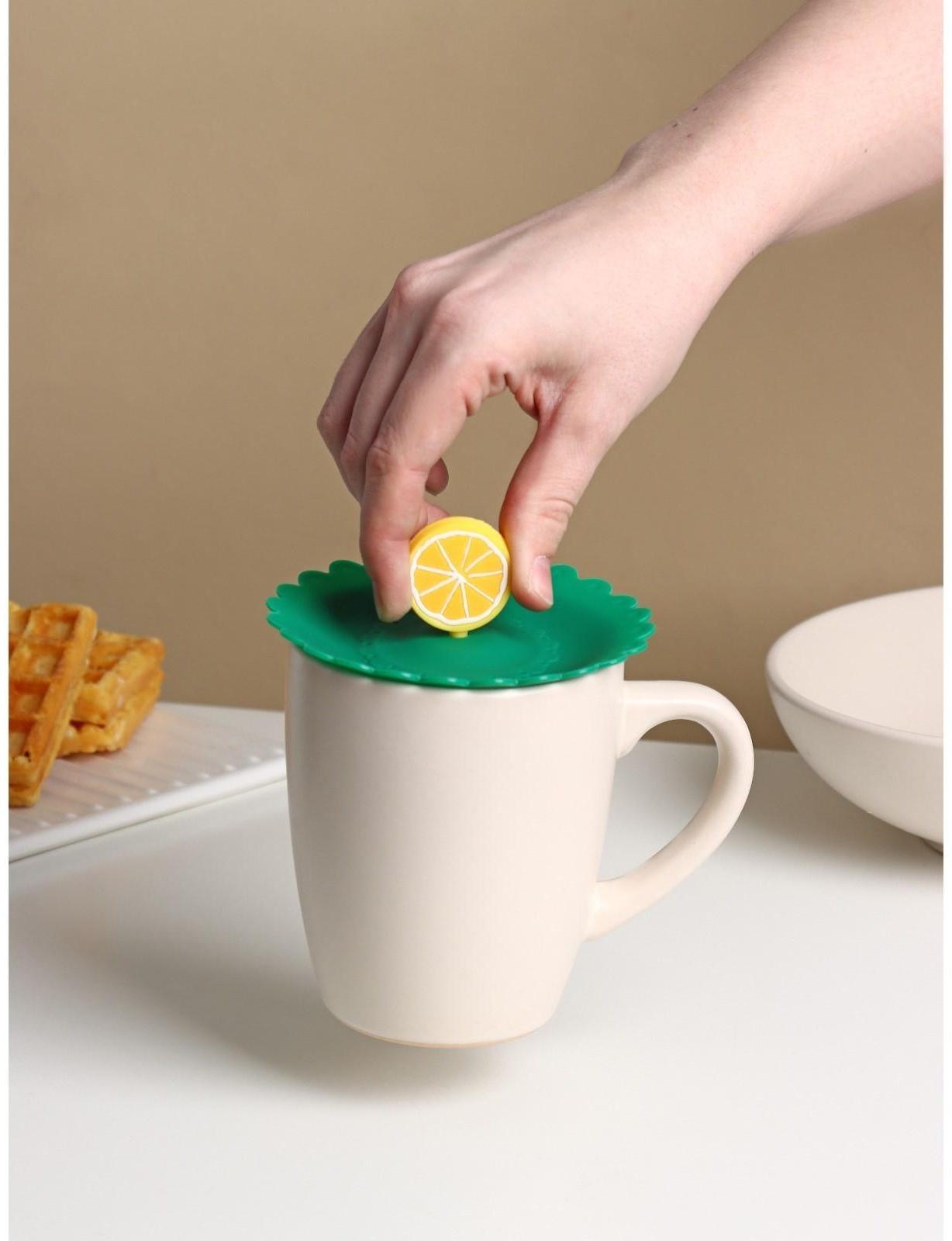 Крышка-непроливайка Доляна «Лимон» d=11 см, цвет зелёный