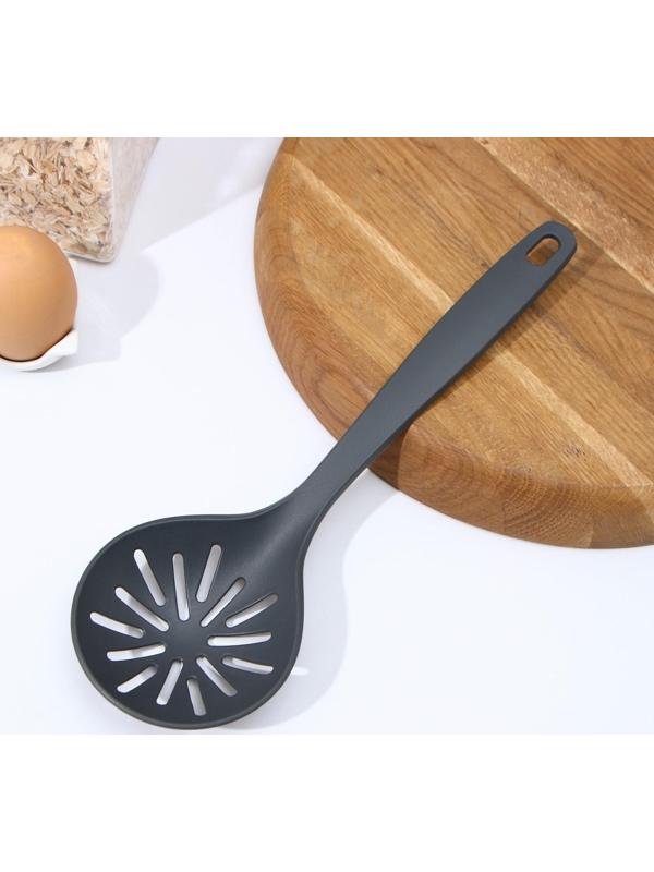 Шумовка, 28 см, цвет серый