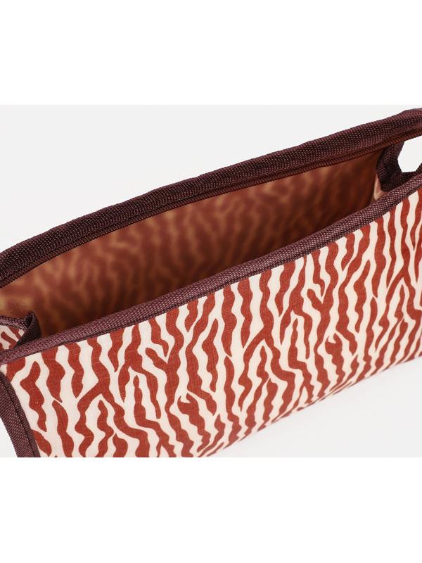 Косметичка на молнии, цвет коричневый