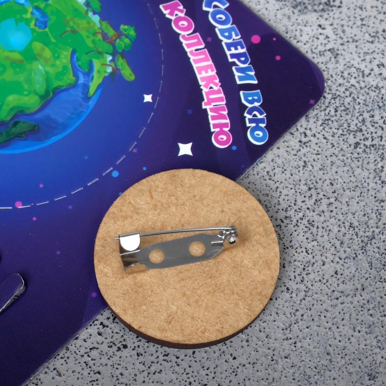 Брошь деревянная 