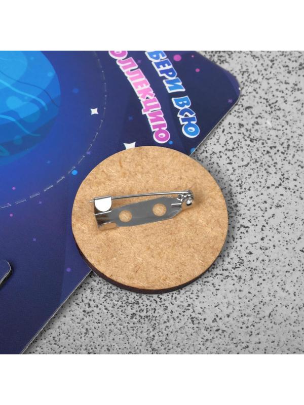 Брошь деревянная 