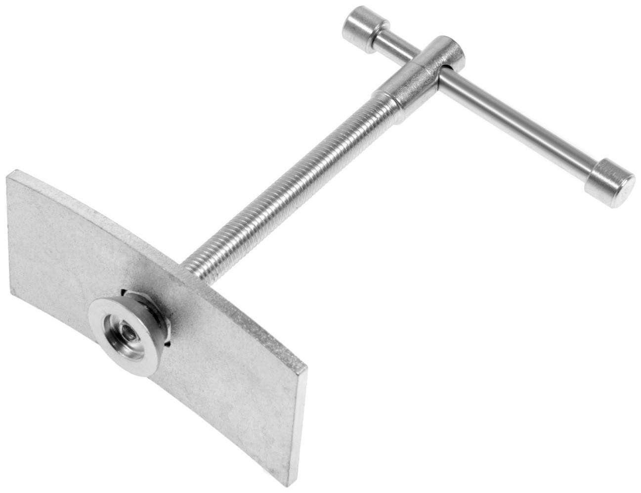 Приспособление для возврата цилиндра дисковых тормозов 