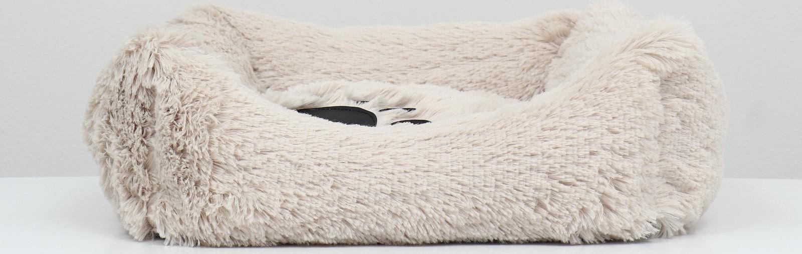 Лежак с подушкой  мех, сатин, периотек, , 45 х 45 х 15 см,бежевый