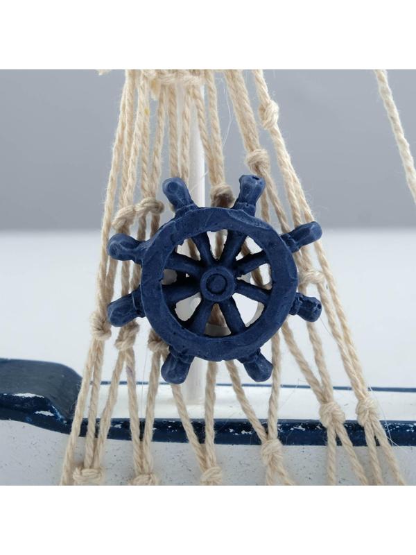 Интерьерный сувенир 