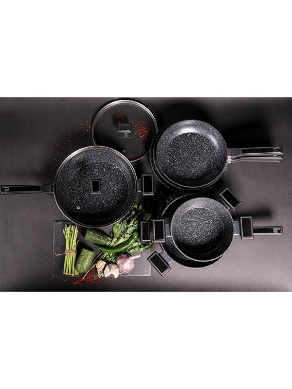 Сковорода Magistro Warrior, d=26 см, h=4,9 см, ручка soft-touch, антипригарное покрытие, индукция