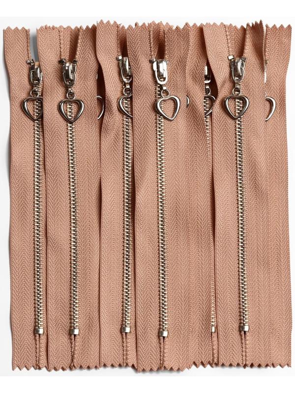 Молния металлическая, №3, неразъёмная, замок автомат, 15 см, цвет бежевый/серебряный