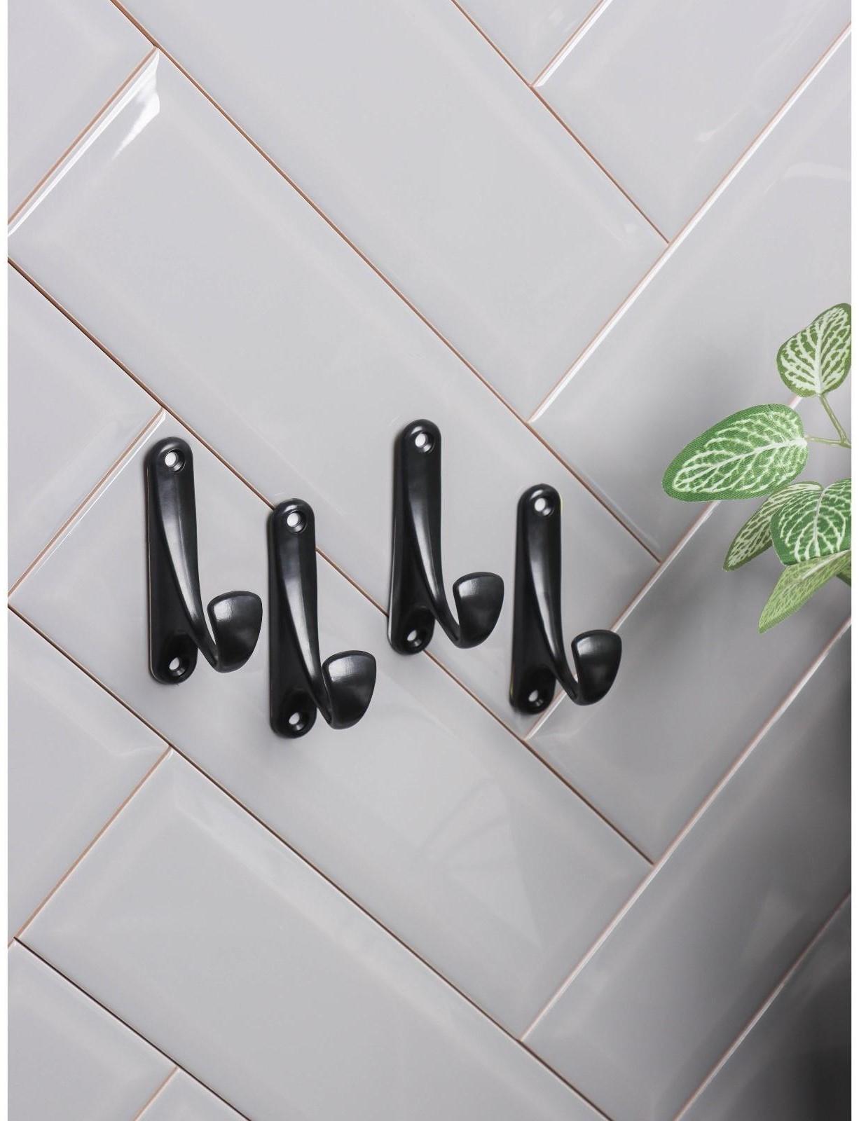 Набор крючков на липучке «Классик», 4 шт, цвет чёрный