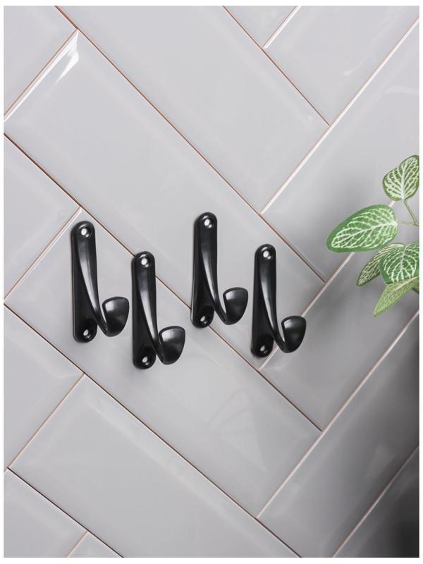 Набор крючков на липучке «Классик», 4 шт, цвет чёрный