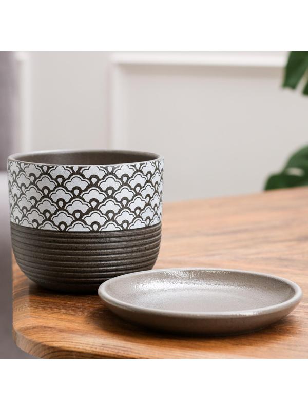 Горшок цветочный 