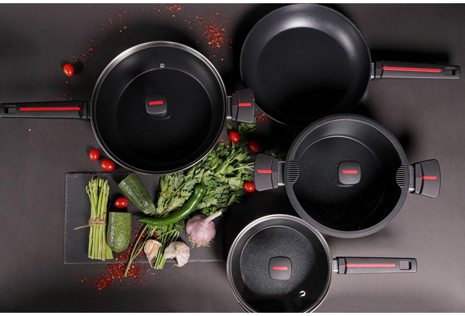 Сковорода Magistro Flame, d=28 см, h=7,5 см, со стеклянной крышкой, ручка soft-touch, антипригарное покрытие, индукция