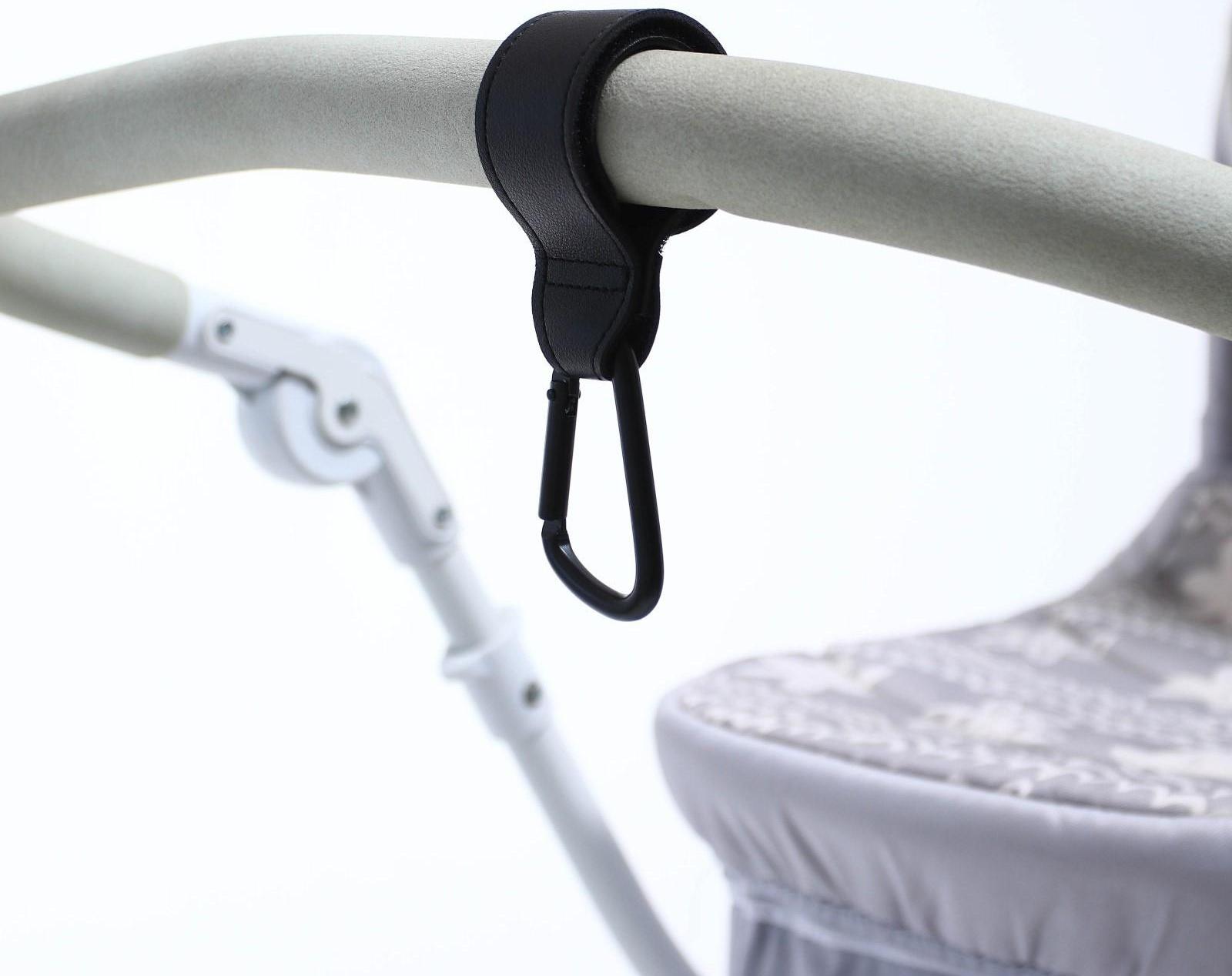 Карабин для сумки на коляску, липучка из экокожи, цвет черный