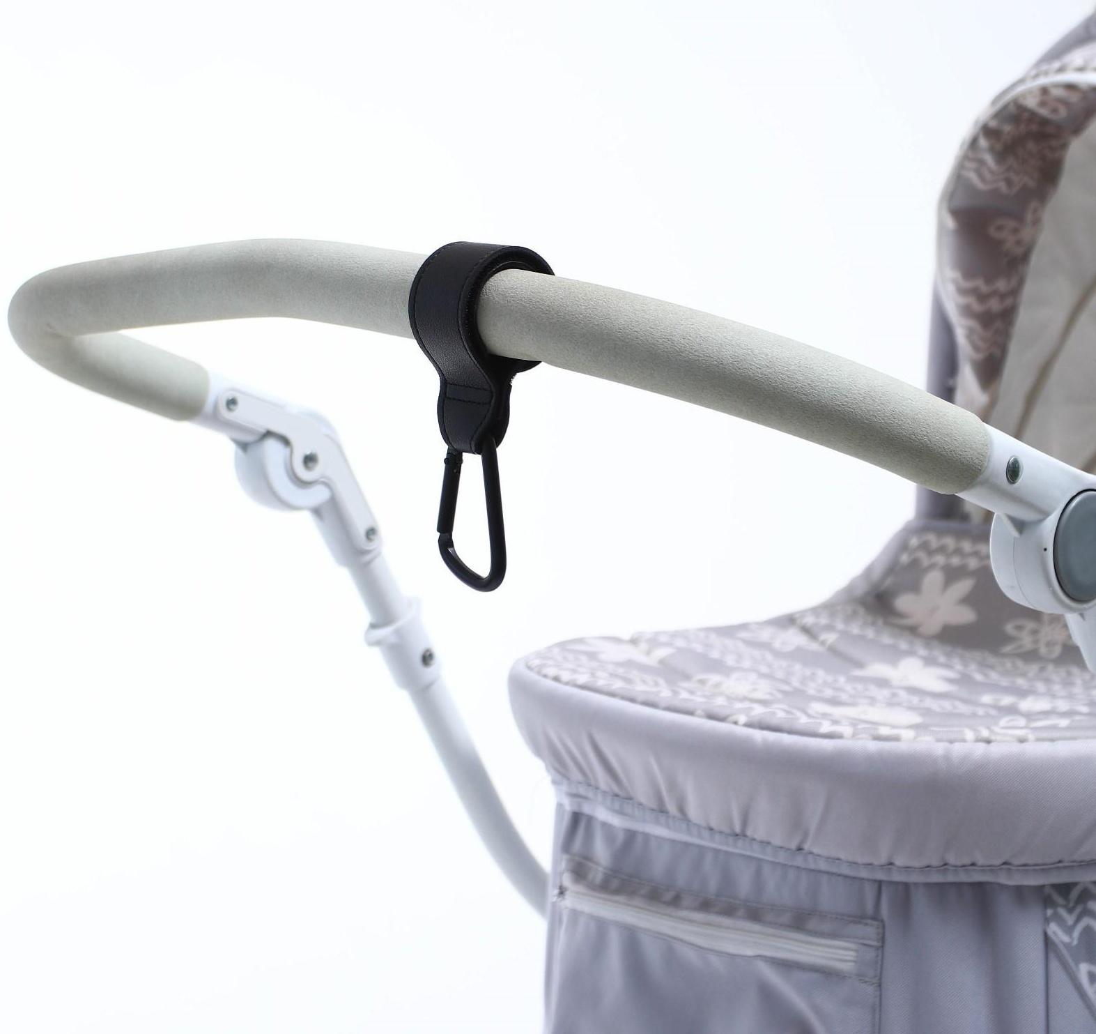 Карабин для сумки на коляску, липучка из экокожи, цвет черный