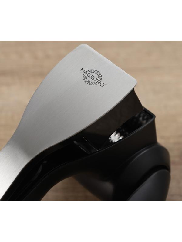 Тёрка барабанного типа Magistro Vegan Pro, 2 сменных насадки, цвет чёрный