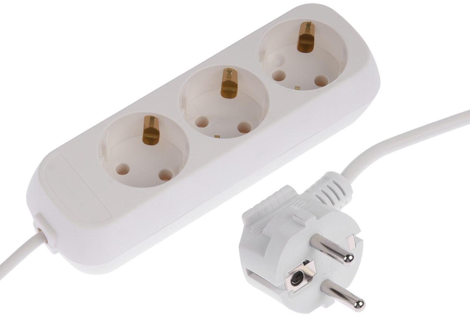 Удлинитель 3 розетки, 1.7 м, 10 А, 2200 Вт, ПВС 3х0.75 мм2, с з/к, белый