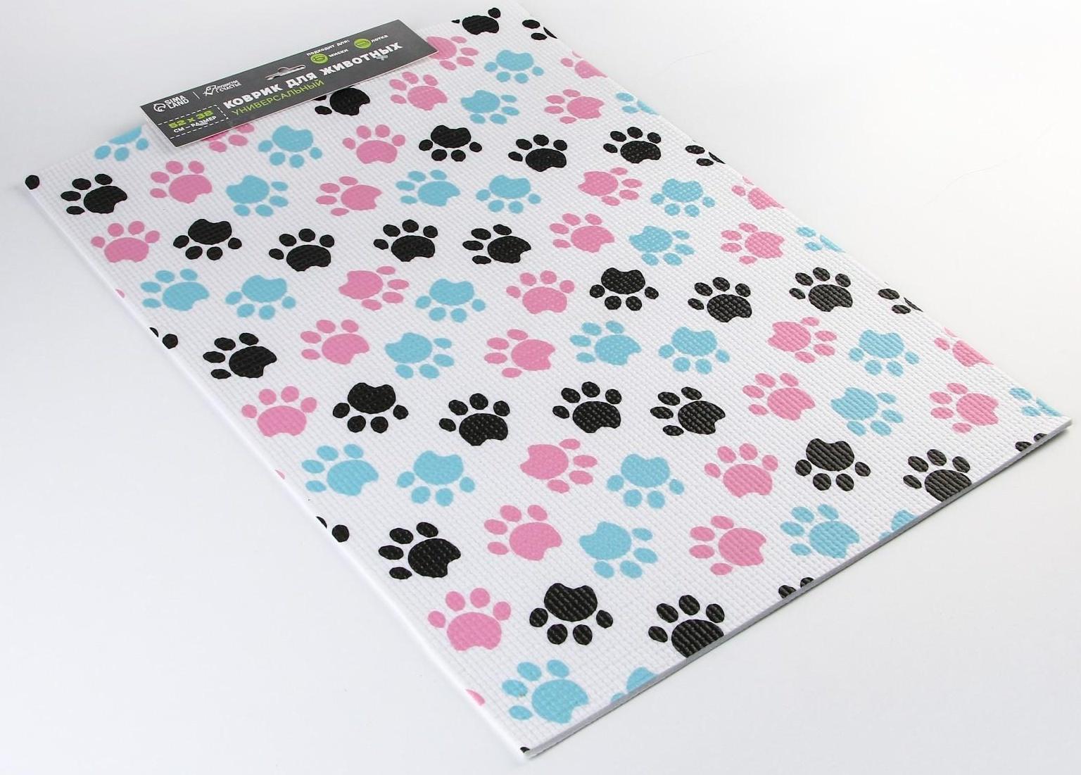 Коврик под миску «Лапки темные», 52х38х0,3см