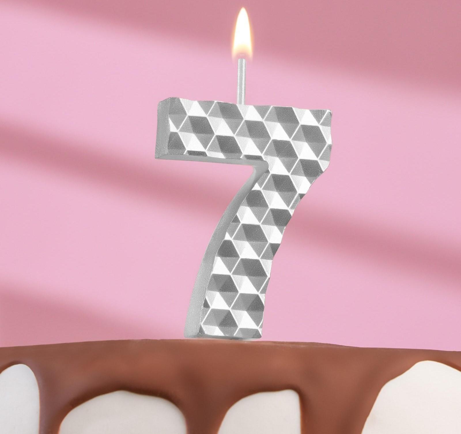 Свеча в торт на шпажке 