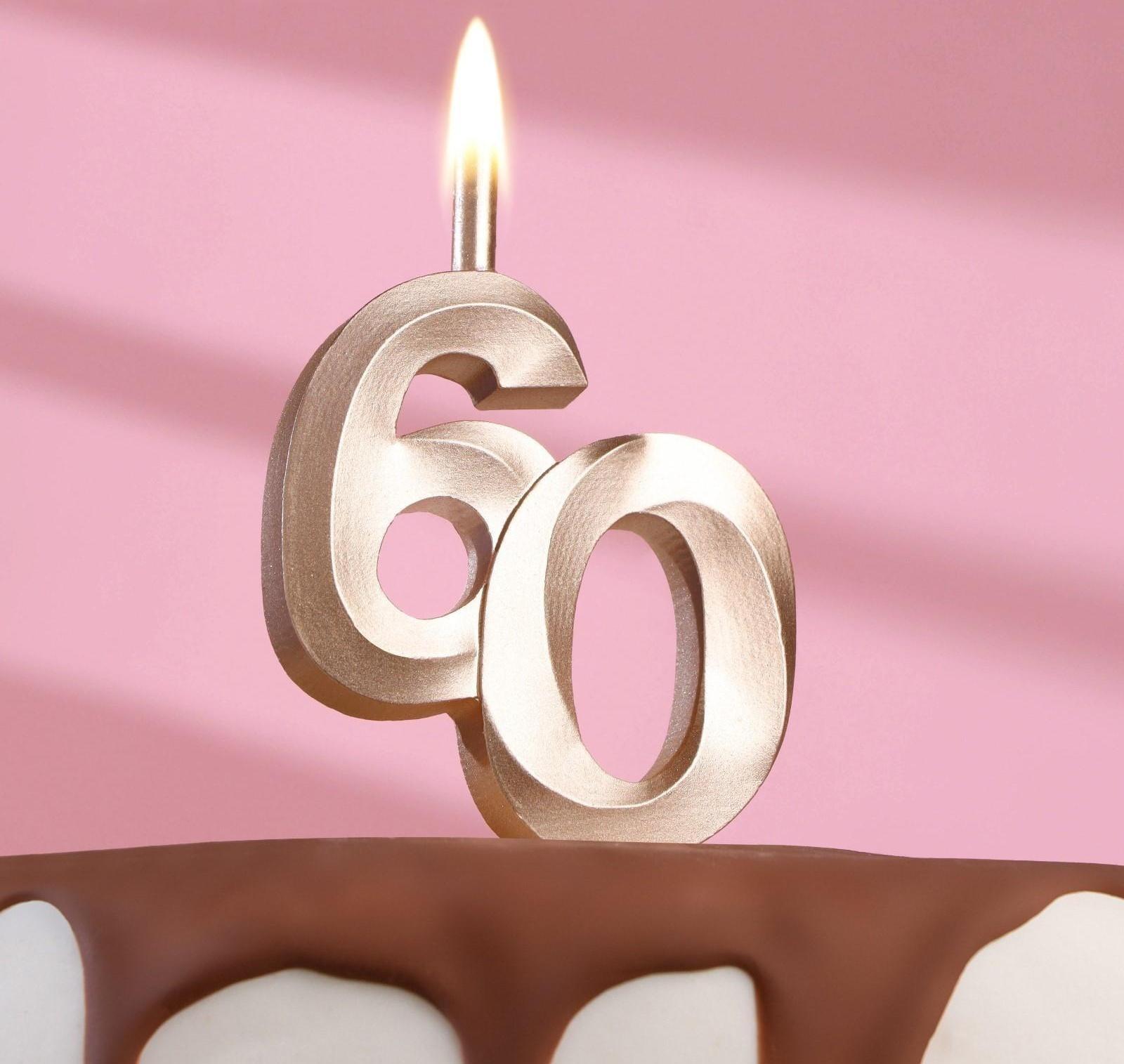 Свеча в торт 