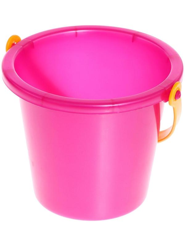 Набор для игры в песке №4: 3 формочки, ведро, совок