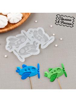 Силиконовый молд для леденцов и шоколада «Самолетик», 7×4,5 см, цвет прозрачный