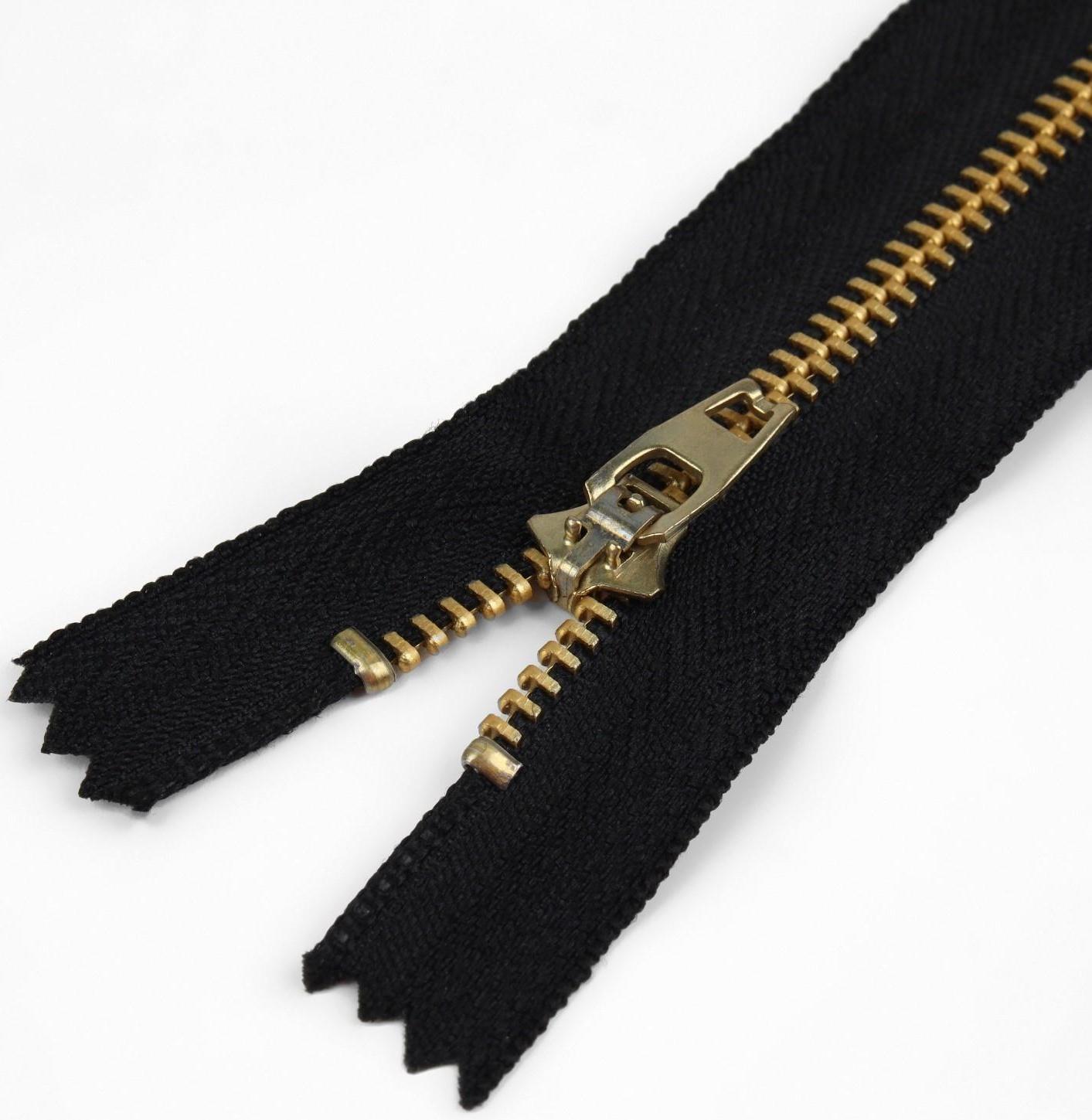 Молния металлическая, №3, неразъёмная, замок автомат, 18 см, цвет чёрный/золотой