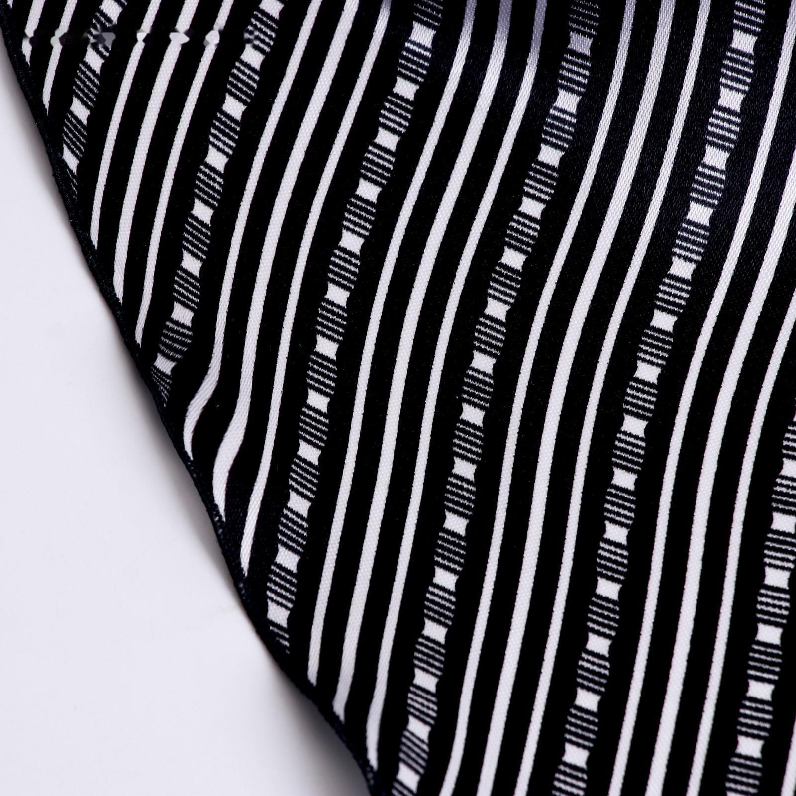 Карнавальный Набор:бандана в полоску,,маска с рогами латекс белая,т.наклейка