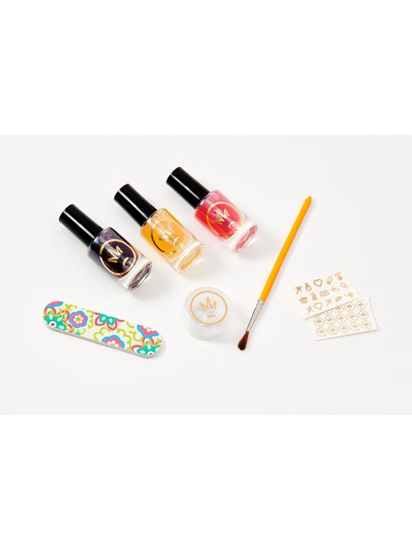 Волшебный маникюр своими руками 