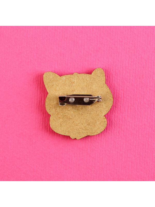 Значок-талисман деревянный «Енот»,3,2 х 3,3 см