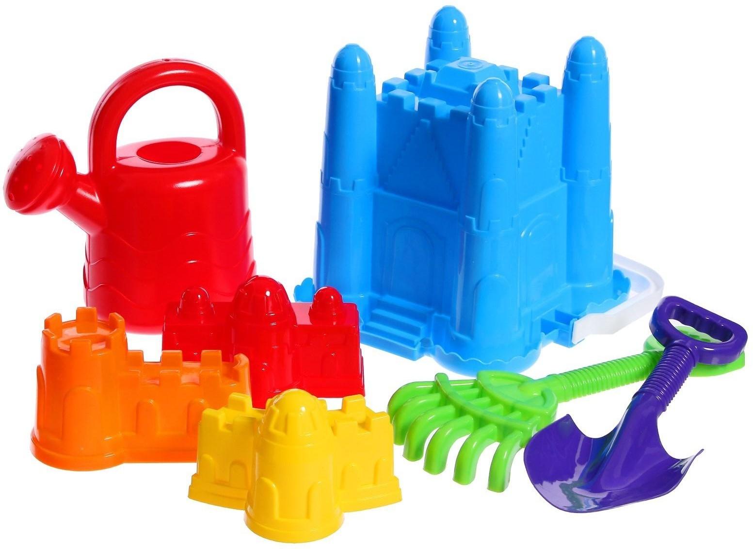 Набор для игры в песке №29: ведро-крепость, совок, грабли, 3 формочки, лейка