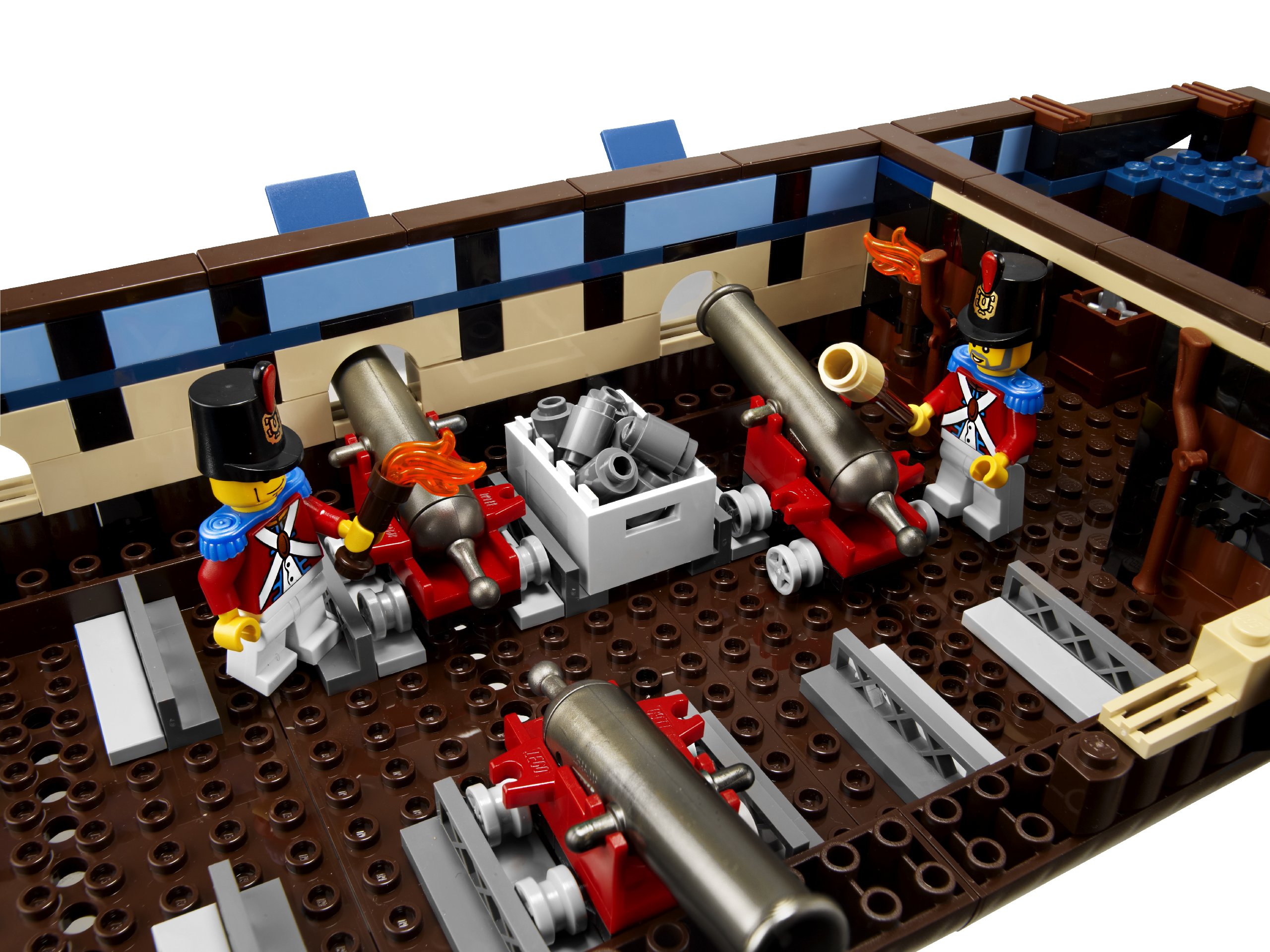 Конструктор «Огромный трехмачтовый имперский флагман» 18007 (Pirates 10210) / 1779 деталей