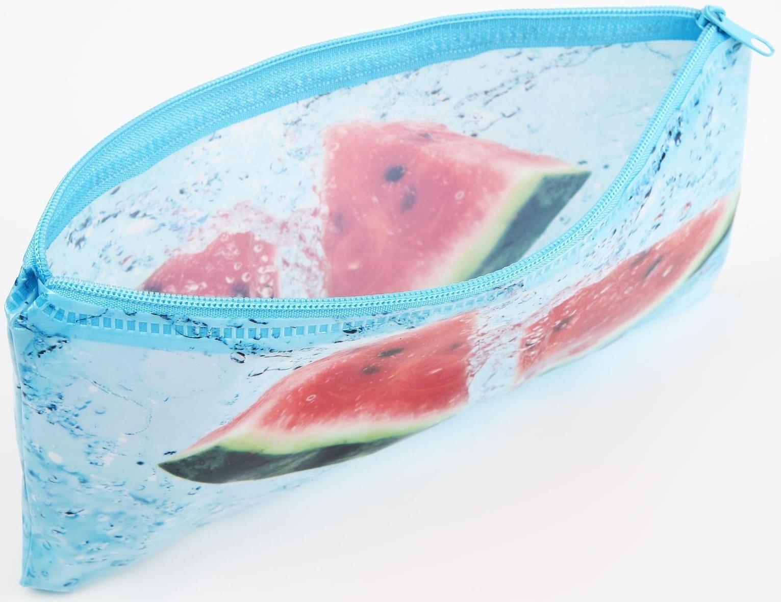 Косметичка-пенал на молнии, цвет голубой