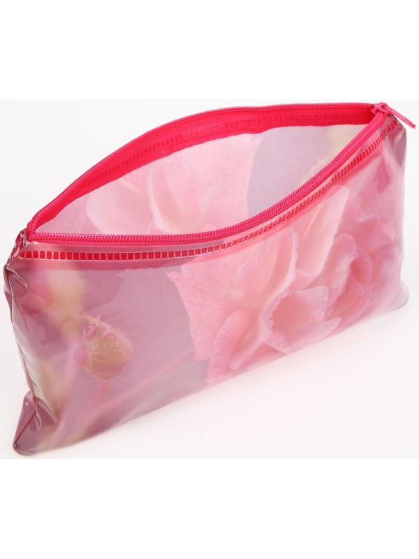 Косметичка-пенал на молнии, цвет розовый