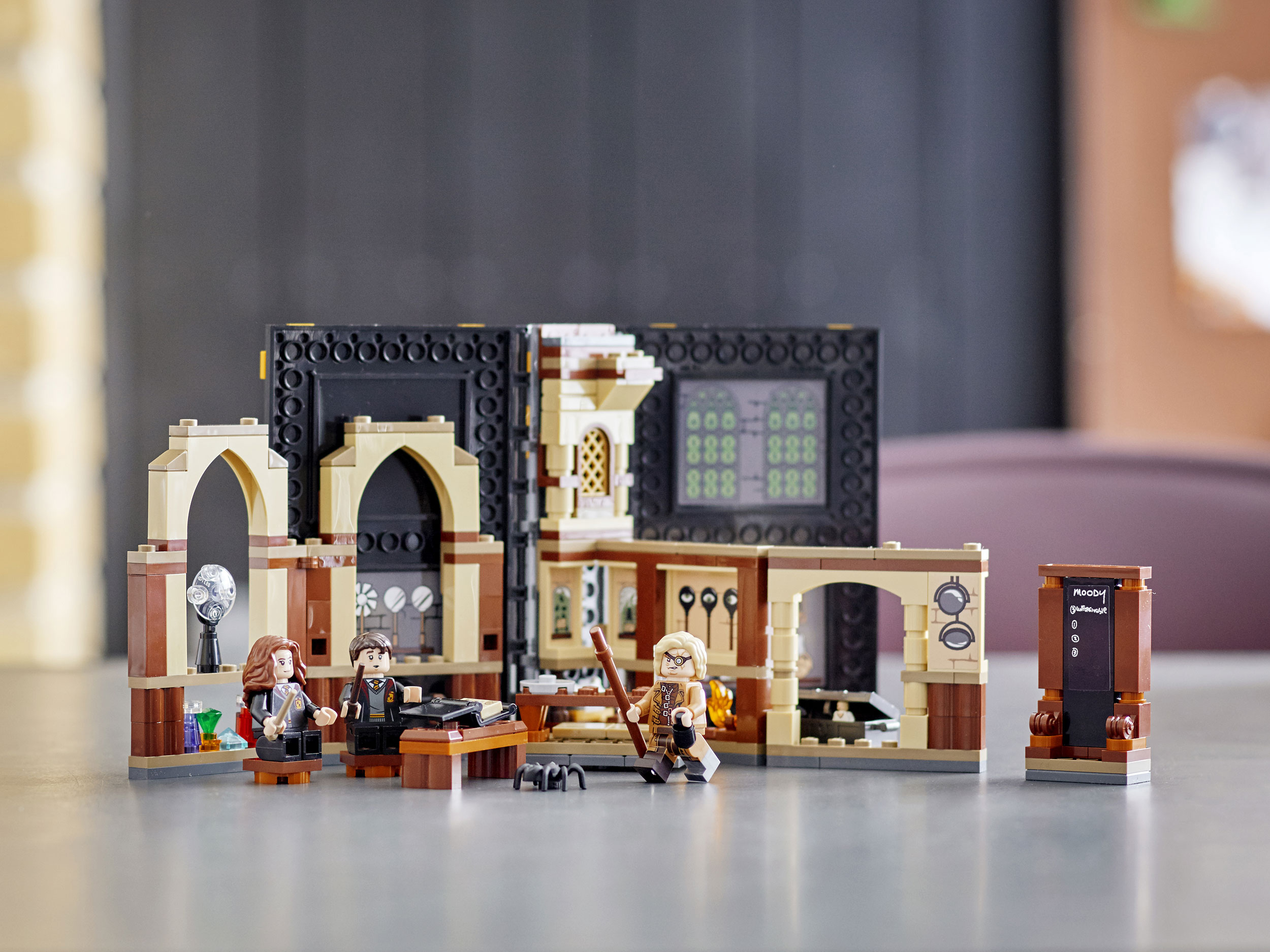 Конструктор Lepin «Учёба в Хогвартсе: Урок защиты» 87086 (Harry Potter 76397) / 256 деталей