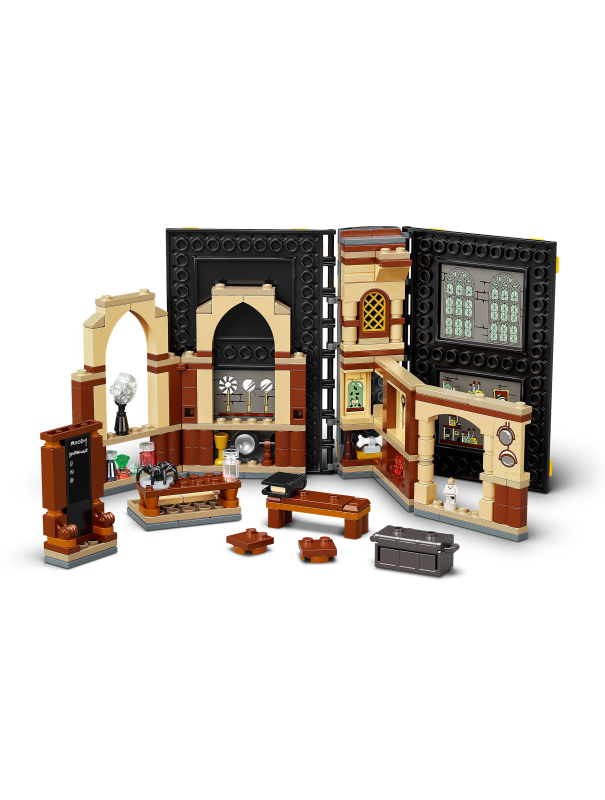 Конструктор Lepin «Учёба в Хогвартсе: Урок защиты» 87086 (Harry Potter 76397) / 256 деталей