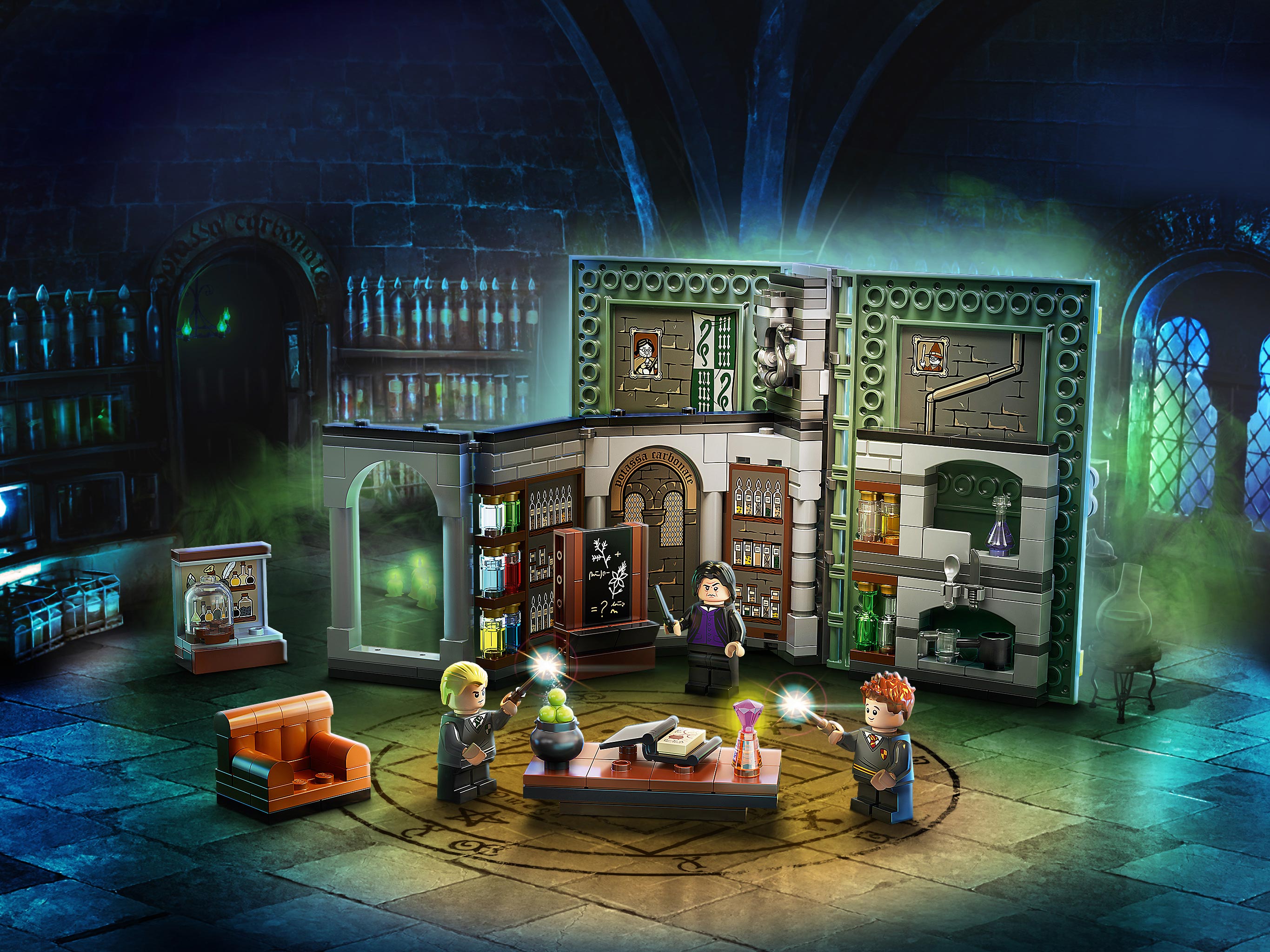 Конструктор Lepin «Учёба в Хогвартсе: Урок зельеварения» 87081 (Harry Potter 76383) / 271 деталь