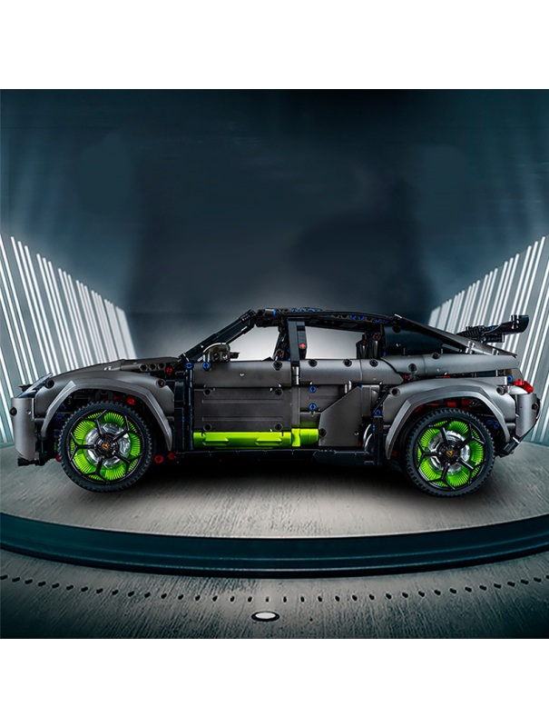 Конструктор Kbox «Lamborghini Urus» 10511 / 3251 деталь