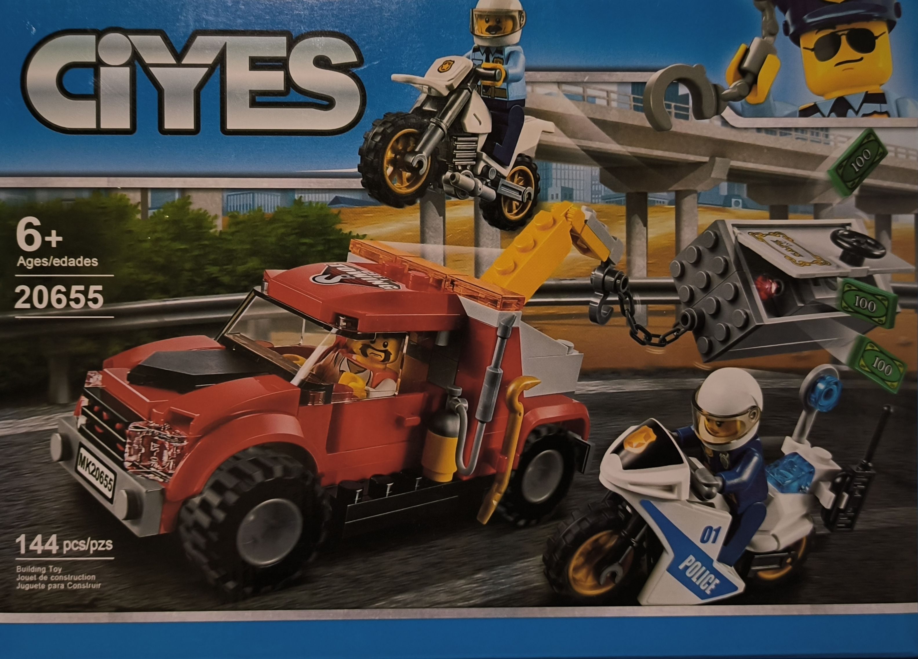 Конструктор «Побег на буксировщике» 20655 (City 60137) / 144 детали