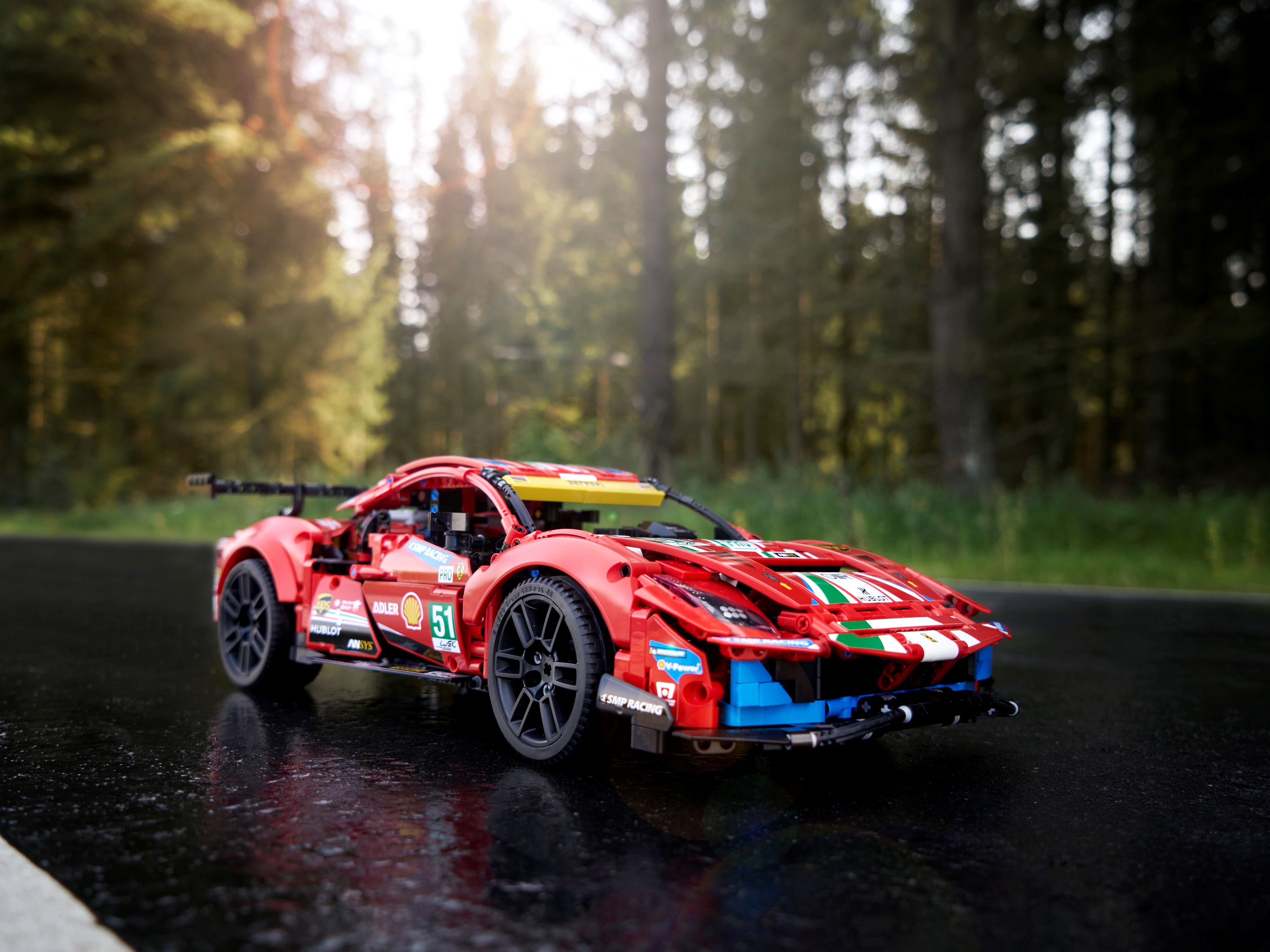 Конструктор «Ferrari 488 GTE AF Corse #51» MK004 (Technic 42125) / 1677 деталей