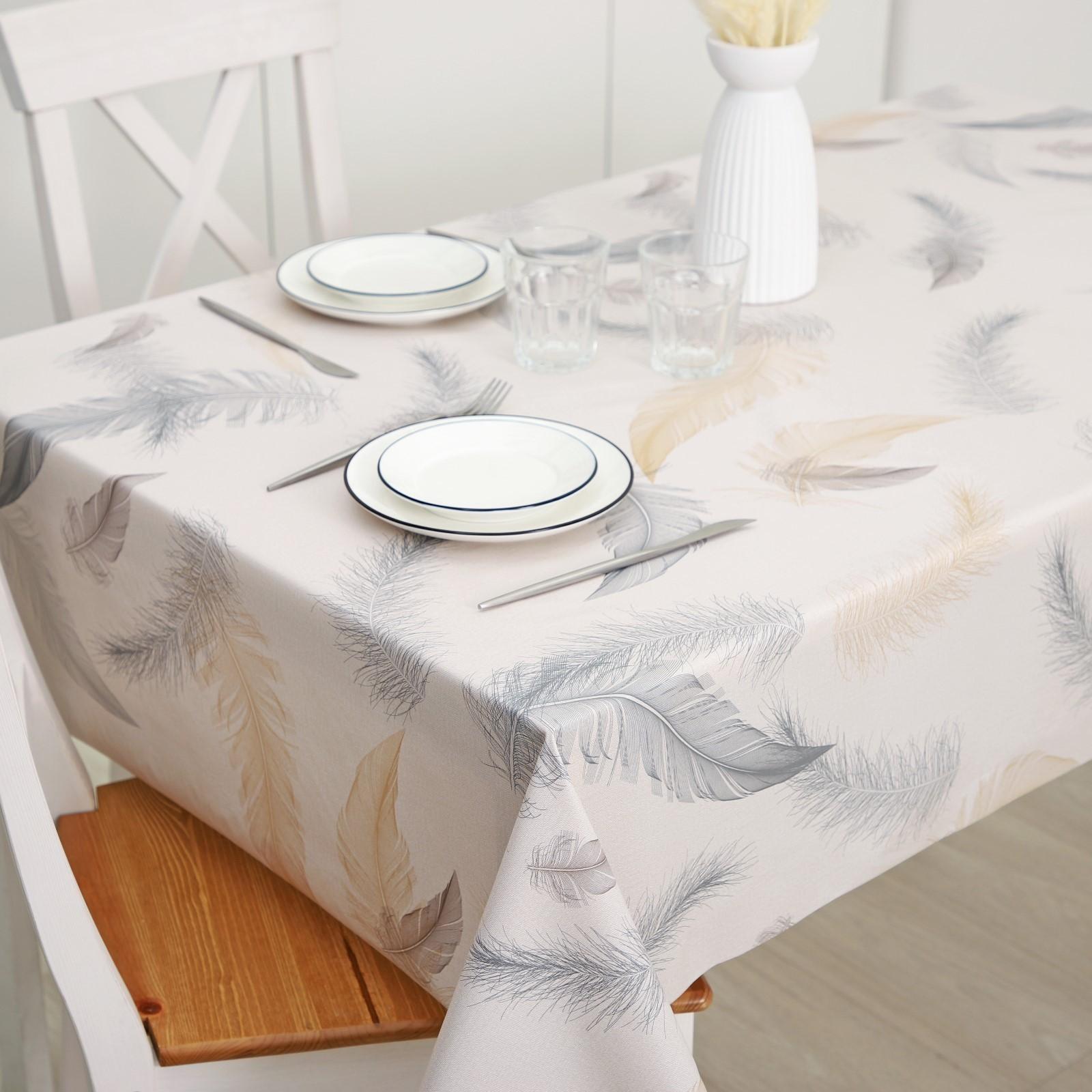 Клеенка столовая на ткани «Перья», рулон 20 метров, ширина 137 см