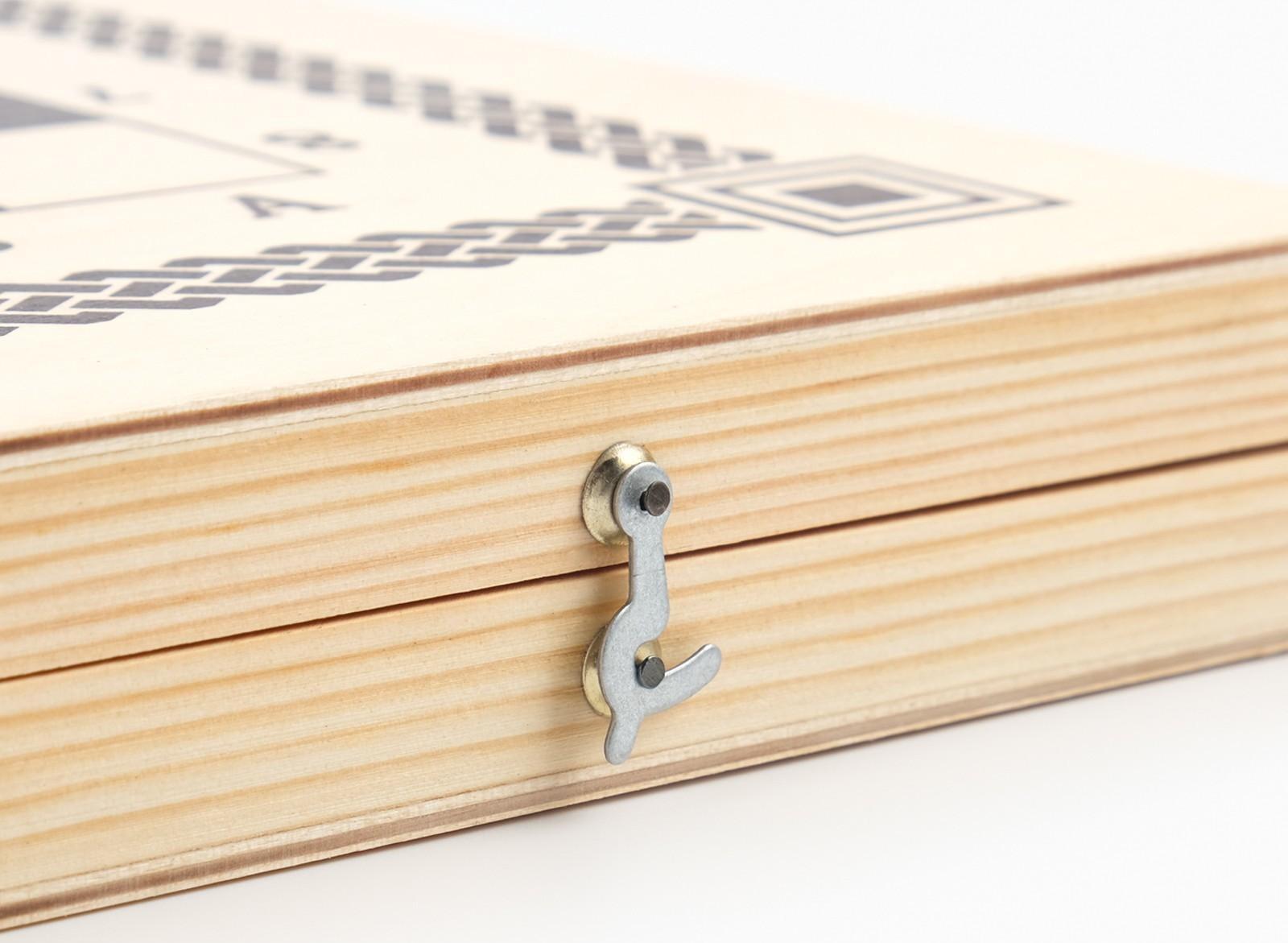 Настольная игра 3 в 1: нарды, шашки, шахматы, 40 х 40 см