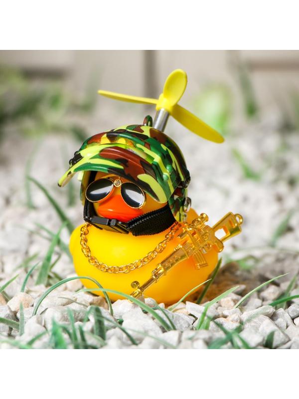 Утка с пропеллером желтая, шлем хакки