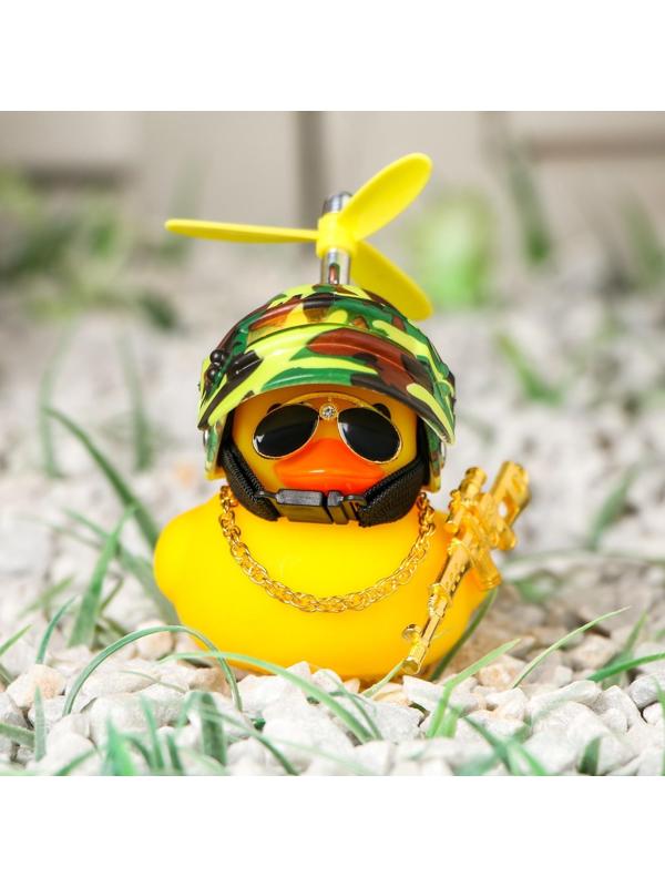 Утка с пропеллером желтая, шлем хакки